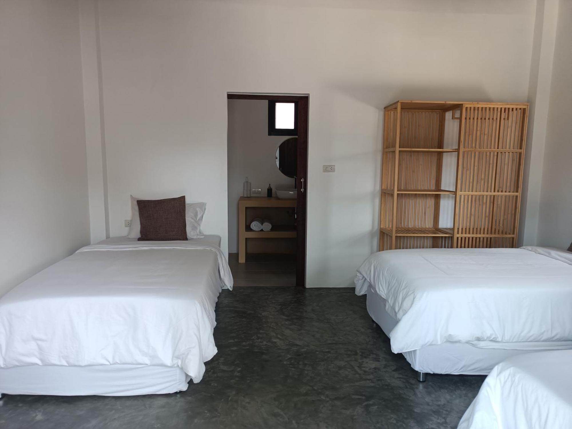 Sarana Bungalows (Adults Only) Baan Tai Bilik gambar